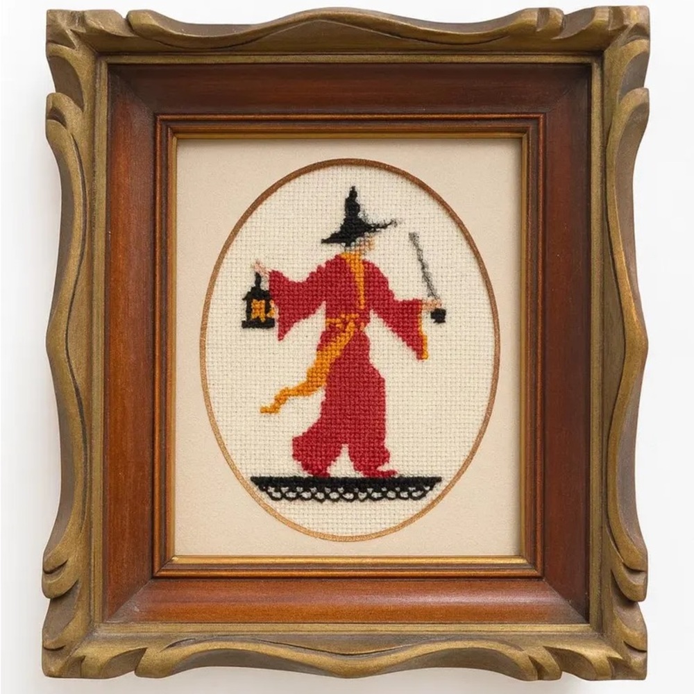 Vintage 1940s Cross-Stitch (Frame Included)